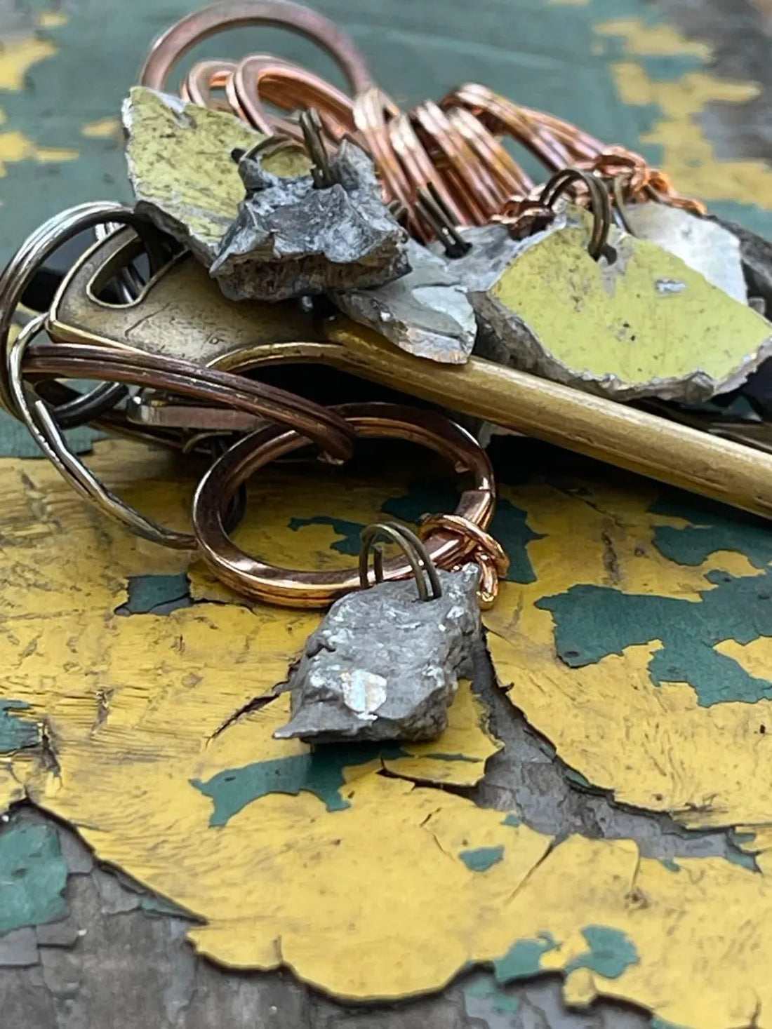 Missile Fragment Keychain – Handmade Ukraine Relic, Authentic Rocket Shard, Symbol of Strength & Resilience, Unique Gift for Men