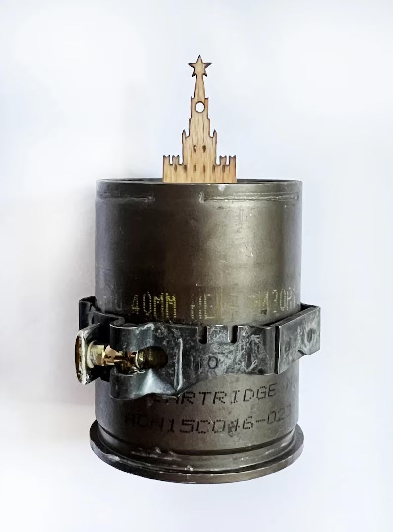 Upcycled 40 mm Grenade Shell Candle | Handmade Soy Wax Trench-Art Gift from Ukraine | Patriotic Décor for Veterans & Collectors